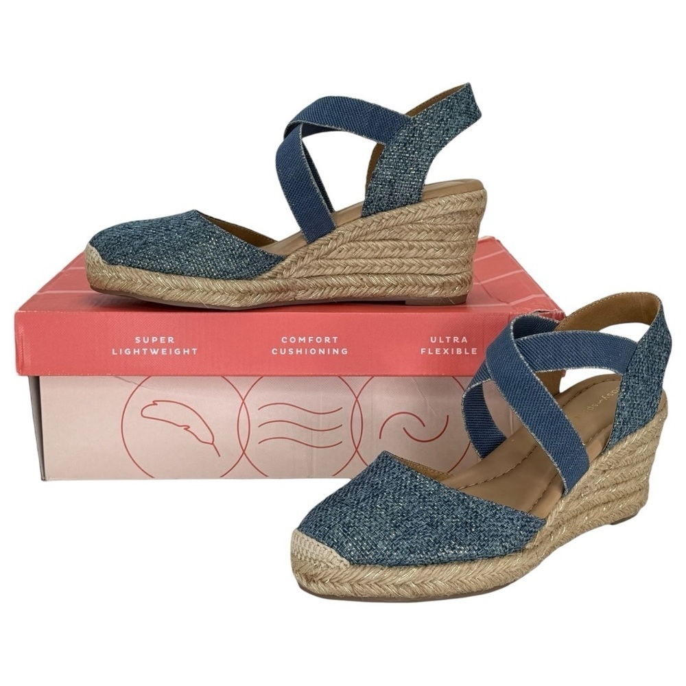 Easy Spirit Meza2 Gold Shimmer Womens Wedge Sandals Size 9M - Picture 1 of 13